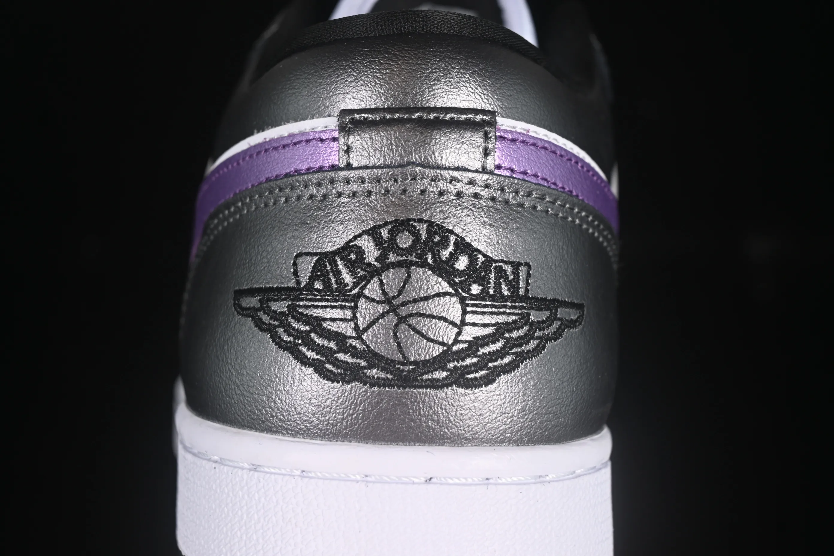 All categories Air Jordan Jordan series basketball shoes Air Jordan 1 Low Air Jordan 1 Low AJ1 Joe 1 Dark Night Purple Low-top cultural and leisure sports sneakers HJ5910-105